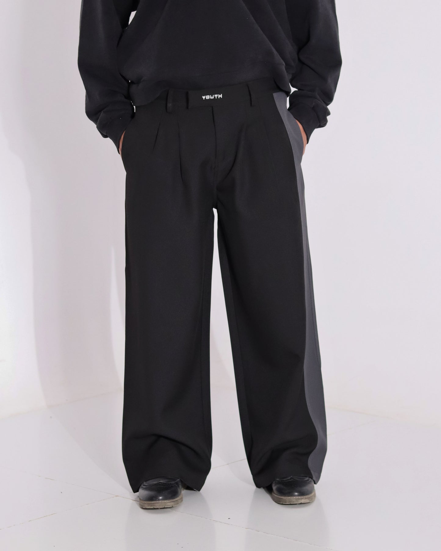 Signature Trousers